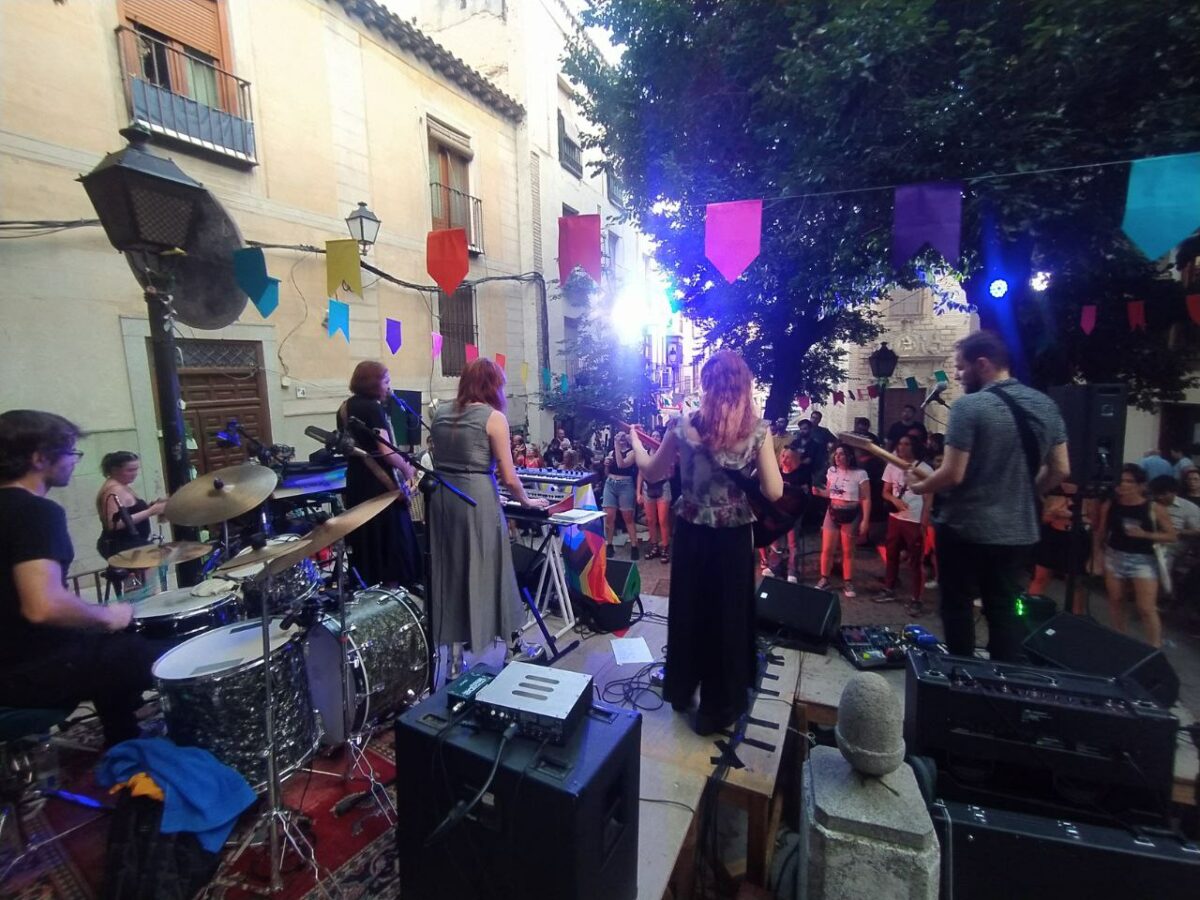 Los barrios toman el relevo: Toledo encadena cuatro meses de fiestas vecinales