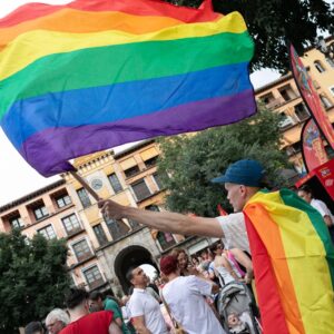 Davie Rey, de la Asociación Bolo-Bolo LGTBI, traslada "la indignación" del colectivo por su "exclusión" en el Estatuto regional