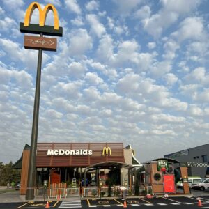 Abre sus puertas el cuarto McDonald’s de Toledo: más de 300 metros cuadrados, zona de juegos y 45 empleados