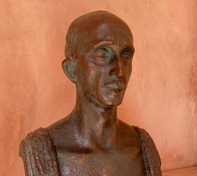 Donan una escultura realizada por el artista Victorio Macho a su museo en Toledo