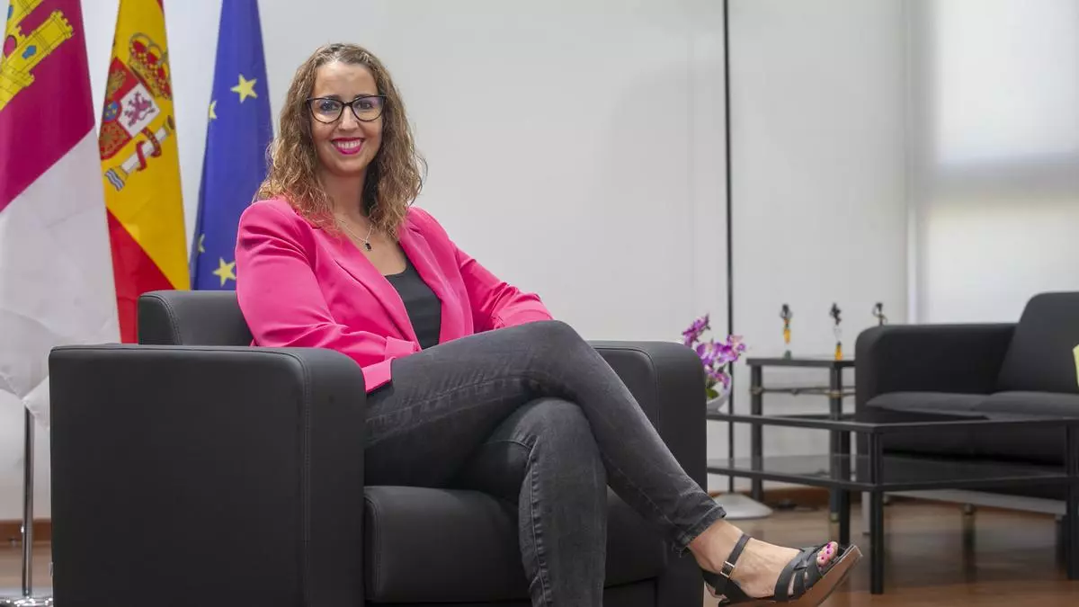 Sara Simón, consejera de Igualdad: "Hay que dejar de hablar de conciliación y pasar a la corresponsabilidad entre hombres y mujeres"