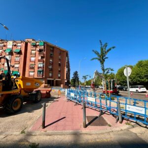 Inversión de más de un millón para reparar pavimentos, acerados y pasos de peatones en el Polígono y Santa Bárbara