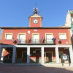 1620px-Ayuntamiento_de_Aldeanueva_de_San_Bartolomé