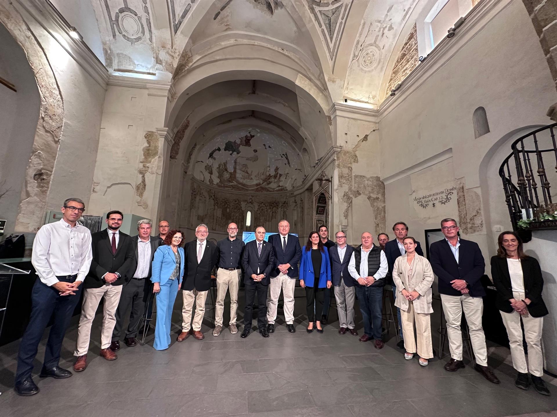 Talavera expone el caso de Murcia con el soterramiento del AVE en un foro que el PSOE tacha de "acto partidista" del PP