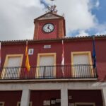 Las campanas de Aldeanueva de San Bartolomé continuarán sonando por la noche por decisión vecinal en referéndum