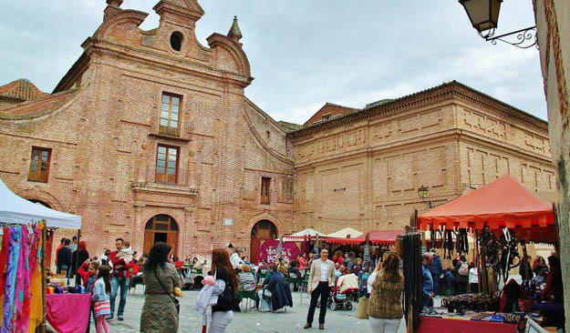 Música, artesanía o una paella popular para celebrar las fiestas del Casco Antiguo de Talavera