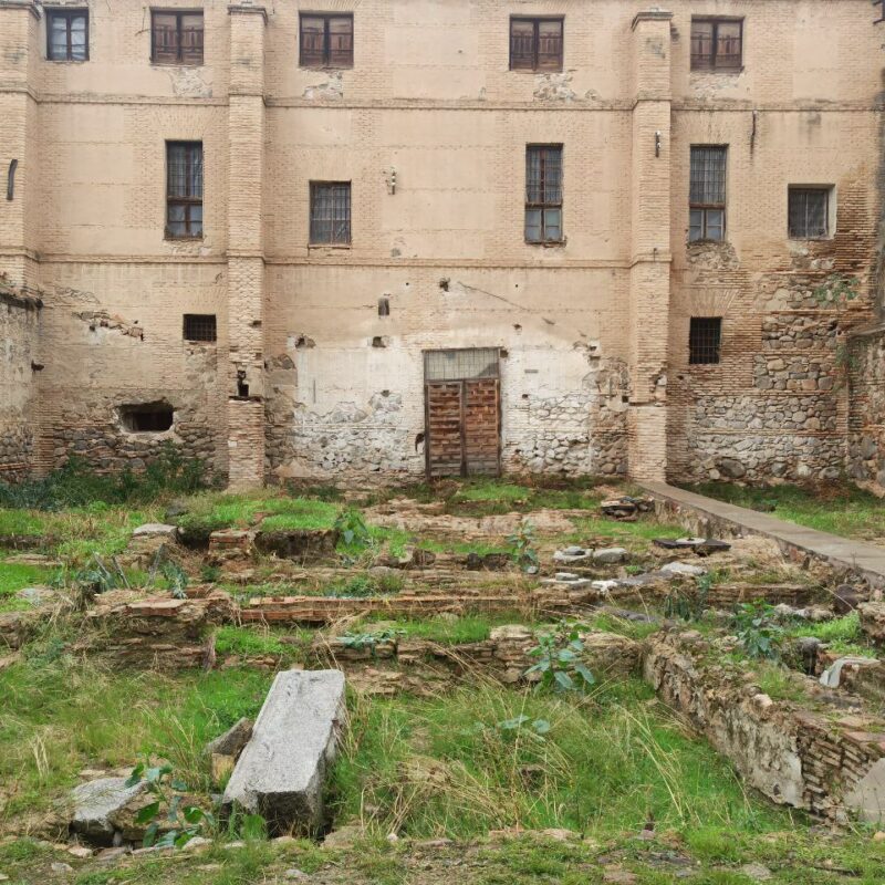 Ya hay empresa para las obras del 'cohousing' en Alamillos del Tránsito con módulos de seis dormitorios y salón-cocina