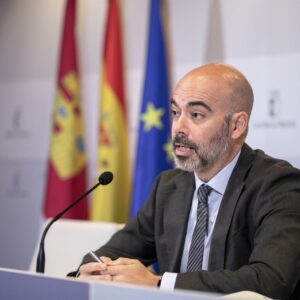 El Sescam valora sancionar al agresor del médico de Camarena absuelto con hasta 600.000 euros