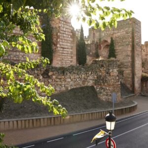 Escalona recupera su castillo tras 1.000 años en manos privadas y trabaja ya para convertirlo en un complejo turístico