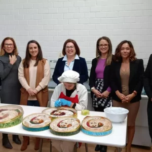 Mazapán de Toledo con IGP y vinos de calidad de Castilla-La Mancha para disfrutar de las mesas navideñas