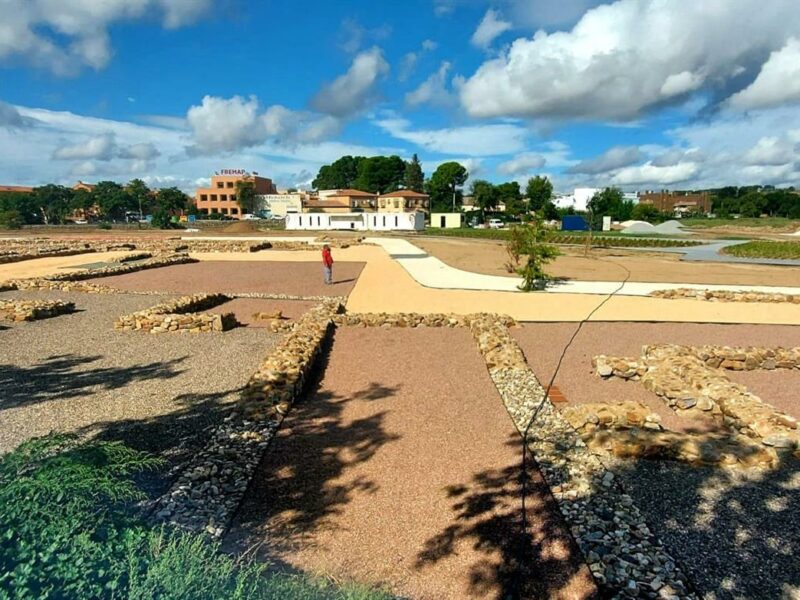 Izquierda Unida rechaza "el despropósito" de instalar un quiosco en el yacimiento de Vega Baja