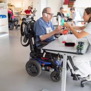 Un camino de esfuerzo y esperanza para "gestionar la incertidumbre" tras la lesión medular: medio siglo del Hospital de Parapléjicos