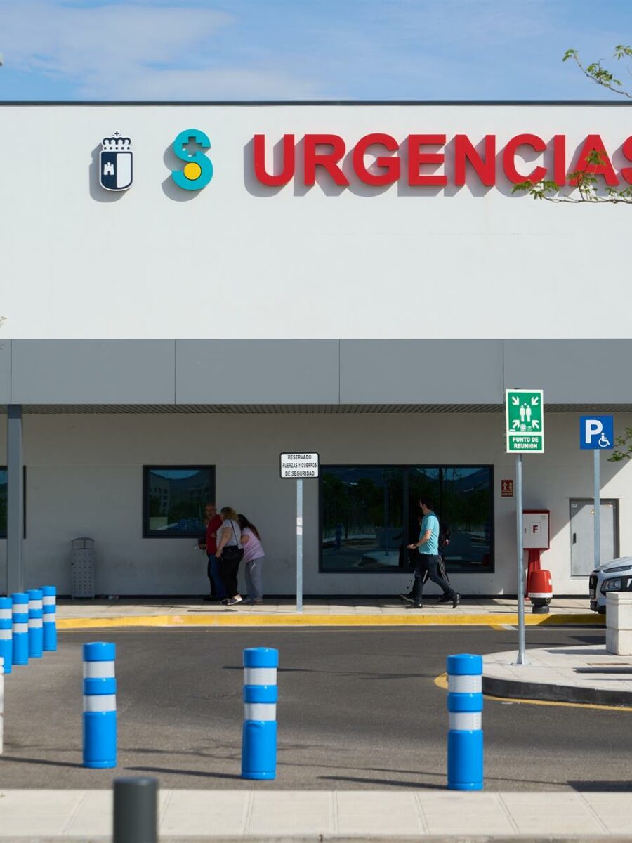 Trasladan a un trabajador al Hospital de Toledo tras caer desde el tejado de una nave en Yuncler