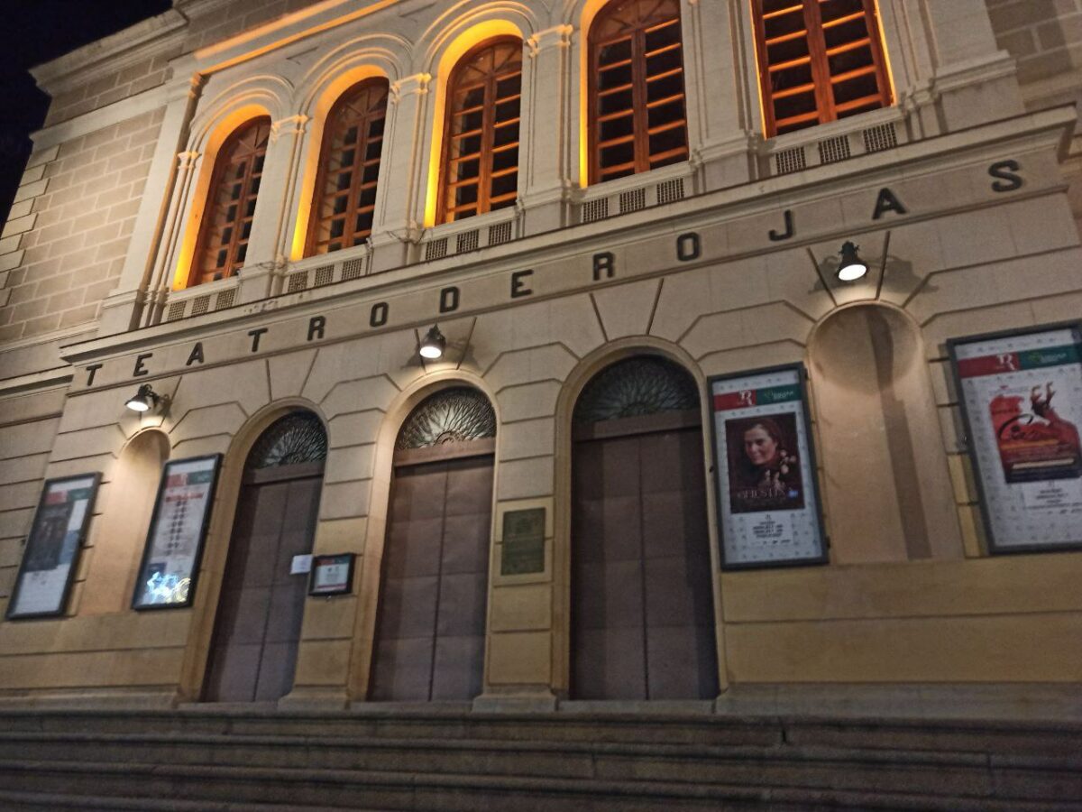 El Rojas abre el período de inscripciones para un taller de iniciación al teatro y otro de títeres