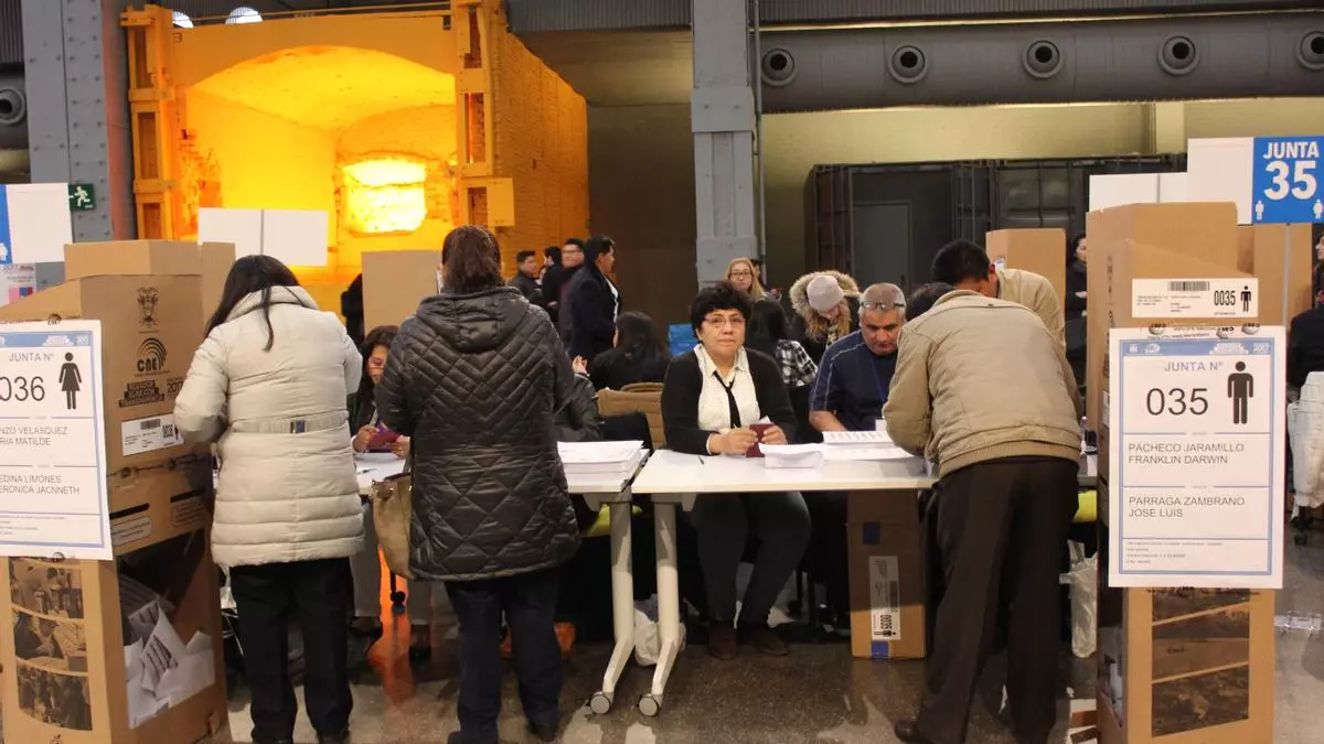 Ecuador también celebra en Toledo sus elecciones presidenciales: "Es una manera de mantenernos vinculados con nuestro país"