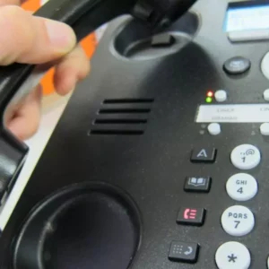 El Teléfono de la Esperanza recibe en Toledo entre seis y ocho llamadas diarias