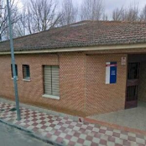 Desalojan un colegio de Arcicóllar por riesgo de inundación de un arroyo