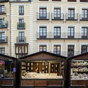 Toledo acoge la primera feria de artesanía impulsada por mujeres: en Zocodover hasta el próximo 4 de mayo