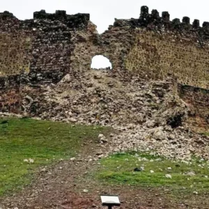 La Junta afirma que no puede ayudar en la reconstrucción del castillo de Almonacid al ser de titularidad privada