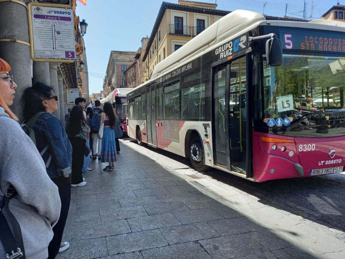 Toledo tramita con retraso el nuevo contrato de autobuses por lo que deberá prorrogar el actual