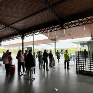 Nueva odisea para viajar entre Toledo y Madrid en tren tras el parón por el robo de cable: "Un absoluto fastidio"