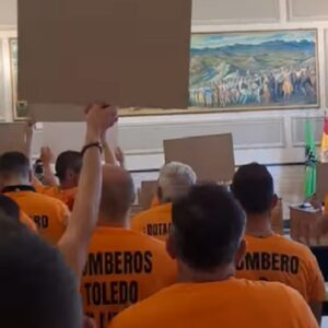 Los bomberos del CPEIS de Toledo elevan sus protestas en el inicio de la temporada de incendios