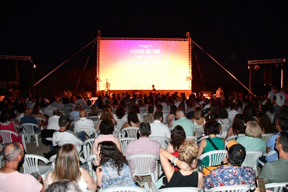 Cazalegas y Consuegra disfrutarán de proyecciones o encuentros con actores en una nueva edición de 'A la luz del cine'