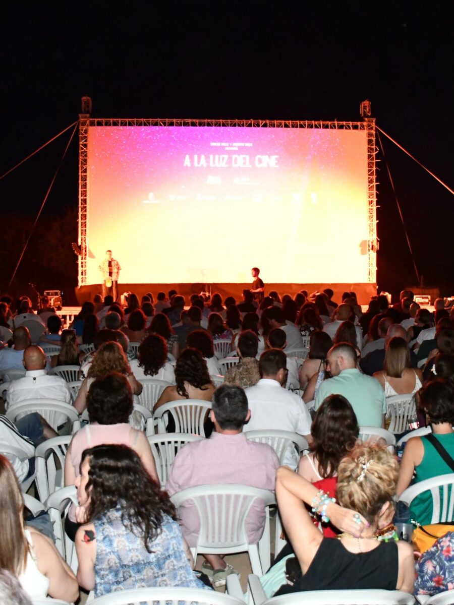 Cazalegas y Consuegra disfrutarán de proyecciones o encuentros con actores en una nueva edición de 'A la luz del cine'