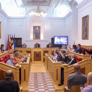 El PP denuncia "una agresión" de un concejal socialista a uno de su partido en Toledo y el PSOE afirma que es "un bulo"