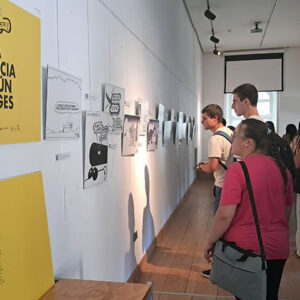 El cambio climático o el origen de la vida en 'La ciencia según Forges', una exposición de viñetas de Antonio Fraguas