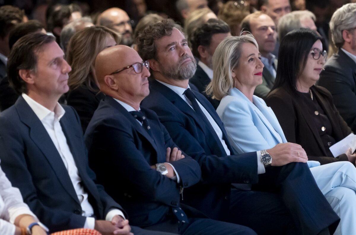El mensaje de Inés Cañizares a Espinosa de los Monteros tras su expulsión de Vox: "Lo mejor está por llegar"
