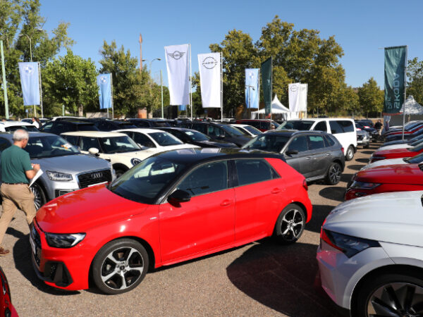 La Feria del Vehículo de Ocasión de Toledo cumple 20 años con más de 500 coches y un mercado cada vez más híbrido