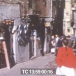 Un Seat 600 por Tornerías o el patio del Alcázar sin reconstruir, en una "rara filmación a todo color" de Toledo en los años 40 y 60 filmación