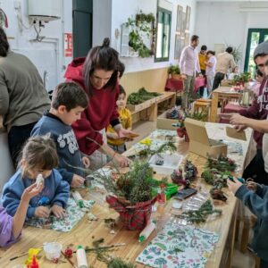 El Vivero Educativo Taxus ofrece un taller gratuito para crear adornos navideños sostenibles en Toledo