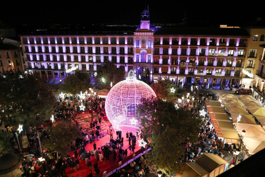 El encendido de las luces de Navidad en Toledo será el viernes 27 de noviembre o el sábado 28, en plena jornada de reflexión