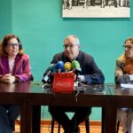 photo_5866492458517072998_y