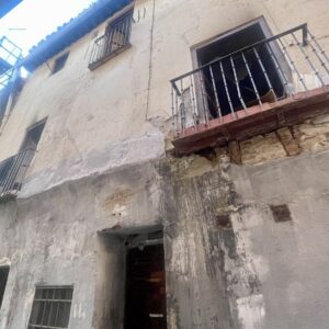 Se incendia un piso okupa en el Casco de Toledo con varias familias dentro