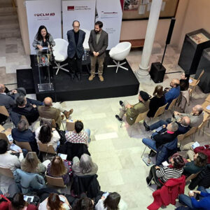 Toledo dialoga con Rafael Canogar: "Lo importante es ser honesto y recuperar el amor por la pintura"