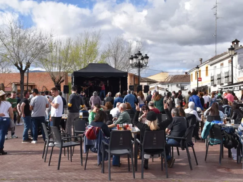 ChachoRock, la nueva asociación de Cardiel de los Montes que rinde homenaje a su vecino Miguel: "La música une y elimina diferencias"