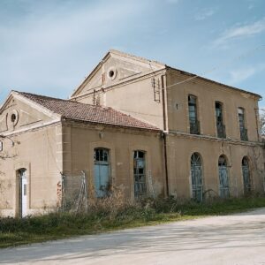 Mora y Orgaz reivindican con una marcha ciudadana la reapertura de la estación de tren 38 años después
