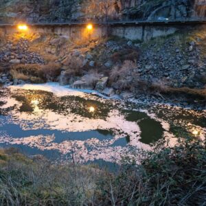El río Tajo da la bienvenida a 2026 en Toledo con nuevas espumas asociadas a su contaminación