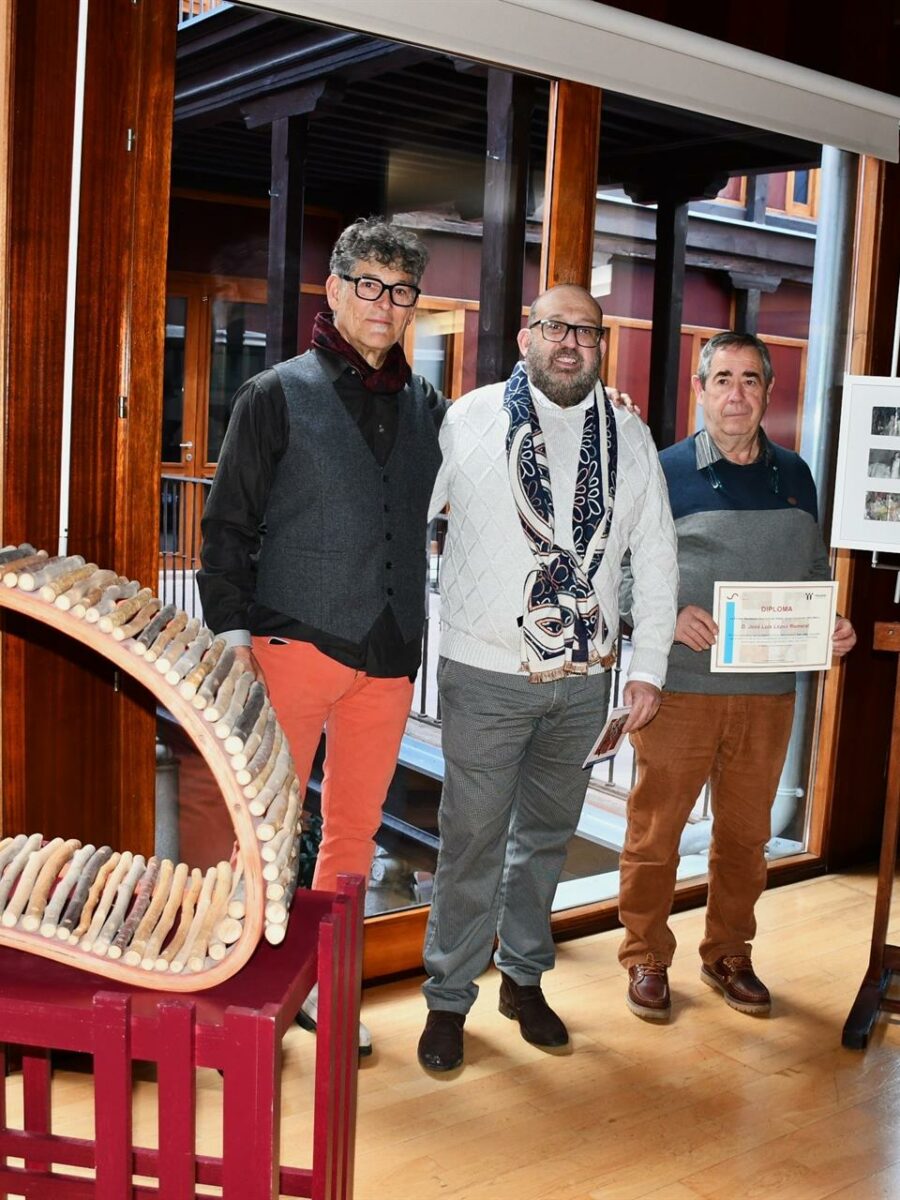 El Centro Cultural San Clemente renueva  'Las Estaciones del Arte' con dos obras expuestas en invierno