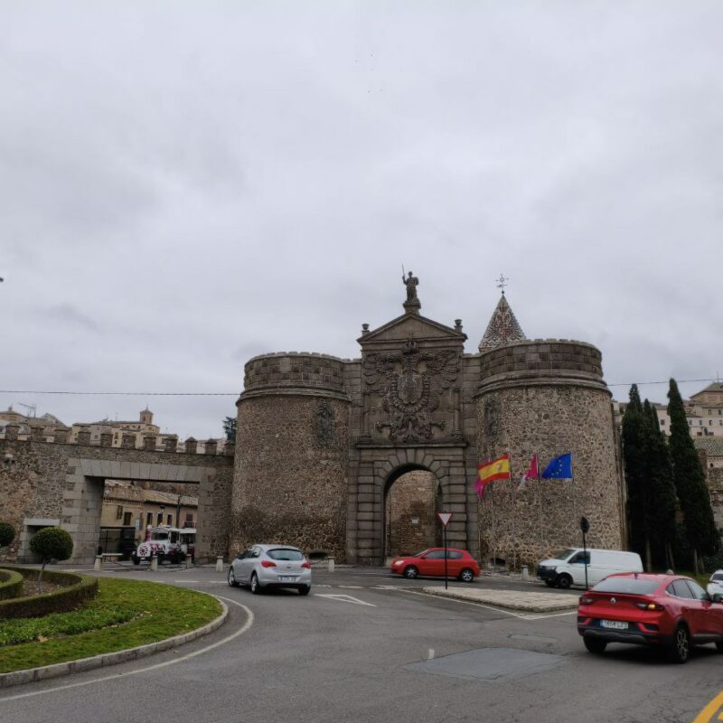 Refuerzo de autobuses, cortes de tráfico y aparcamientos habilitados esta Semana Santa en Toledo
