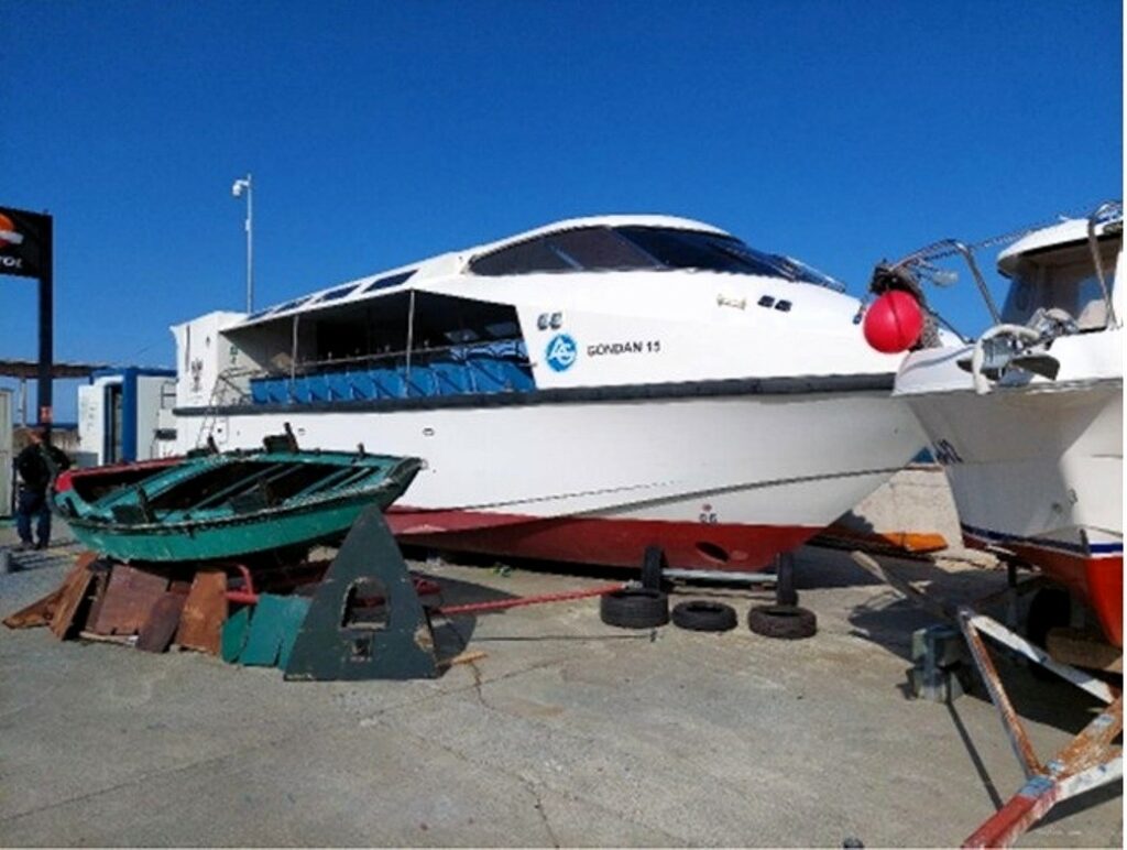 La Diputación formaliza la venta del barco que el PP compró para navegar hasta Ciudad de Vascos