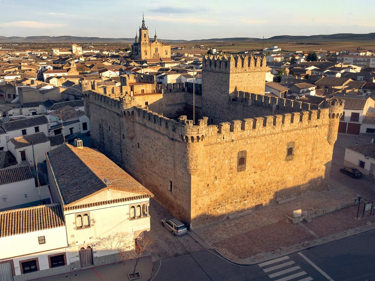 El Castillo de Orgaz retoma el programa cultural de la Diputación tras suspenderse en enero por el temporal