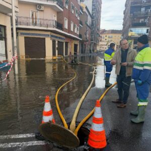 Talavera suma más calles inundadas y dejará gratis la zona azul hasta el miércoles