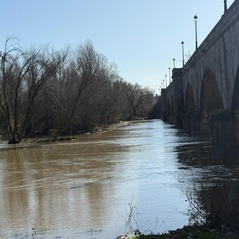 La situación del río Alberche en Escalona es todavía "de control" pero hay "precaución" por si empeora el tiempo