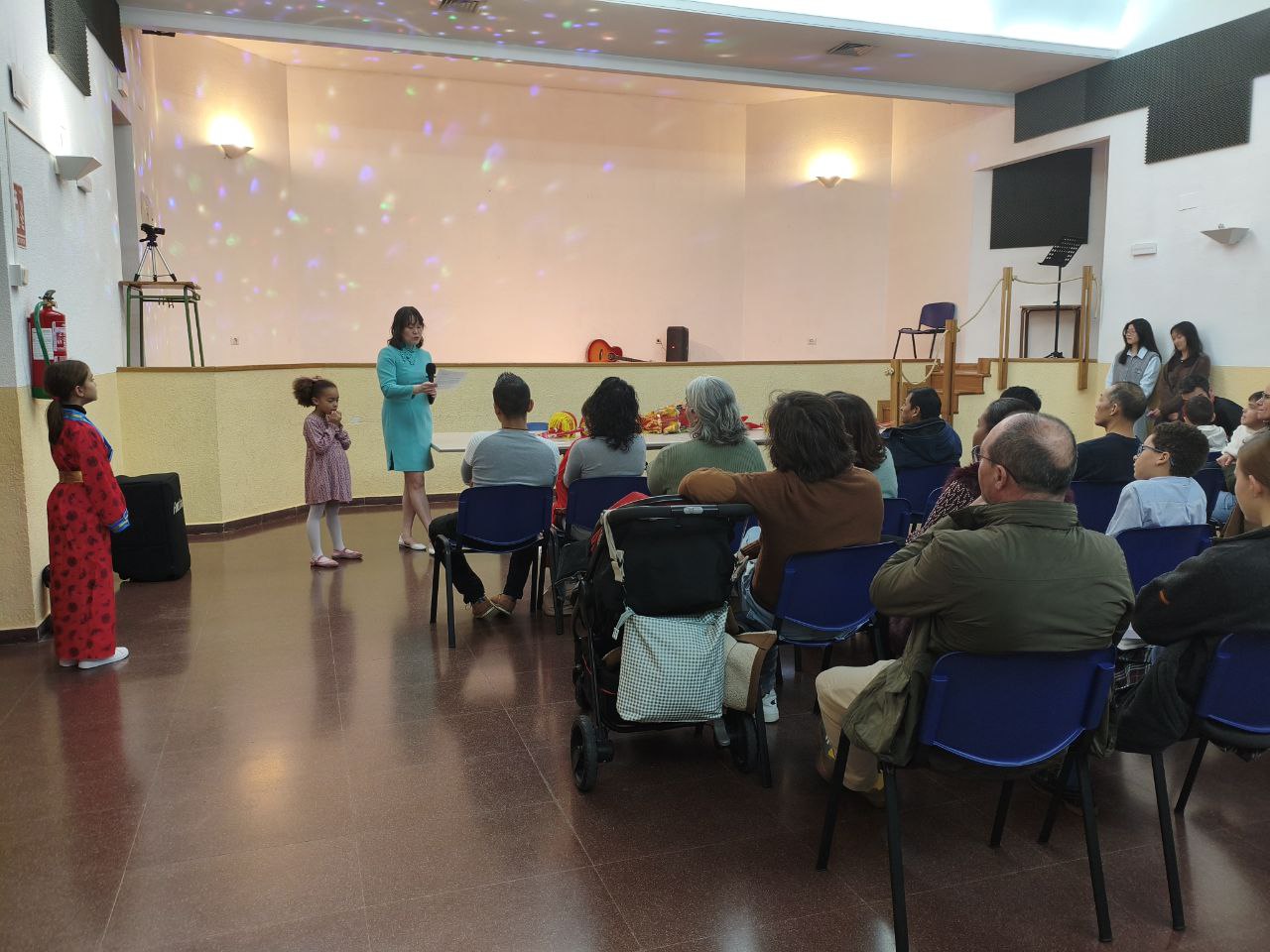 Orienta celebra el Año Nuevo Chino impulsando la enseñanza del idioma en un puente de oportunidades