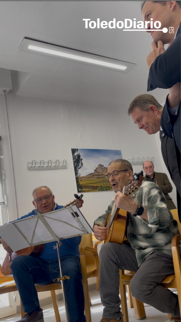 La Residencia de Mayores 'Barber' inaugura la reforma de su primera planta: "Queremos revitalizar el barrio"