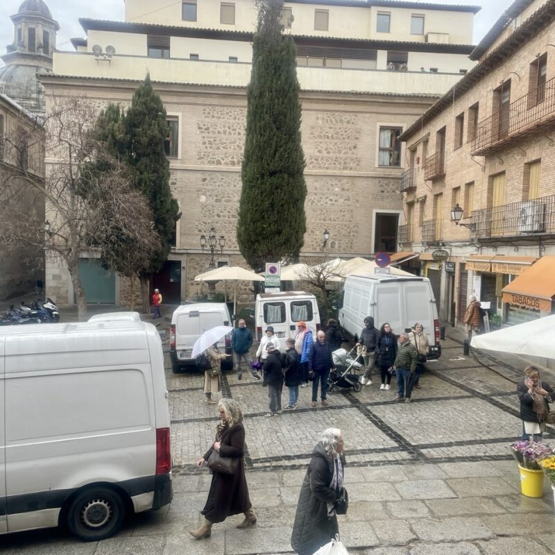 'Los cielos de Toledo', un mercadillo semanal y la eliminación de aparcamiento: así será la nueva Plaza Mayor